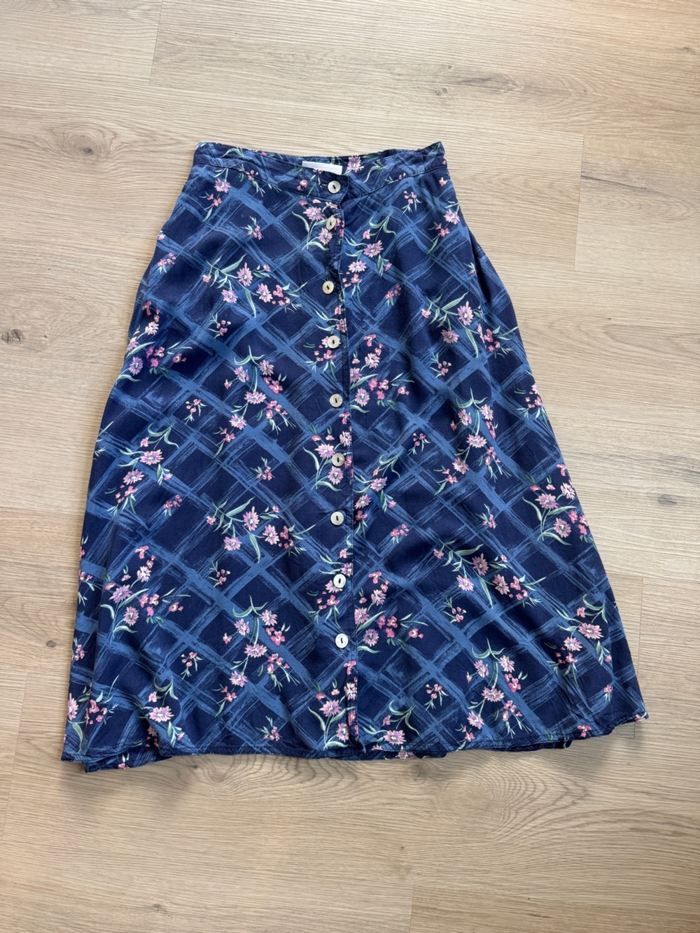 Vintage Jantzen Petites navy floral button-front midi skirt cottagecore prairie